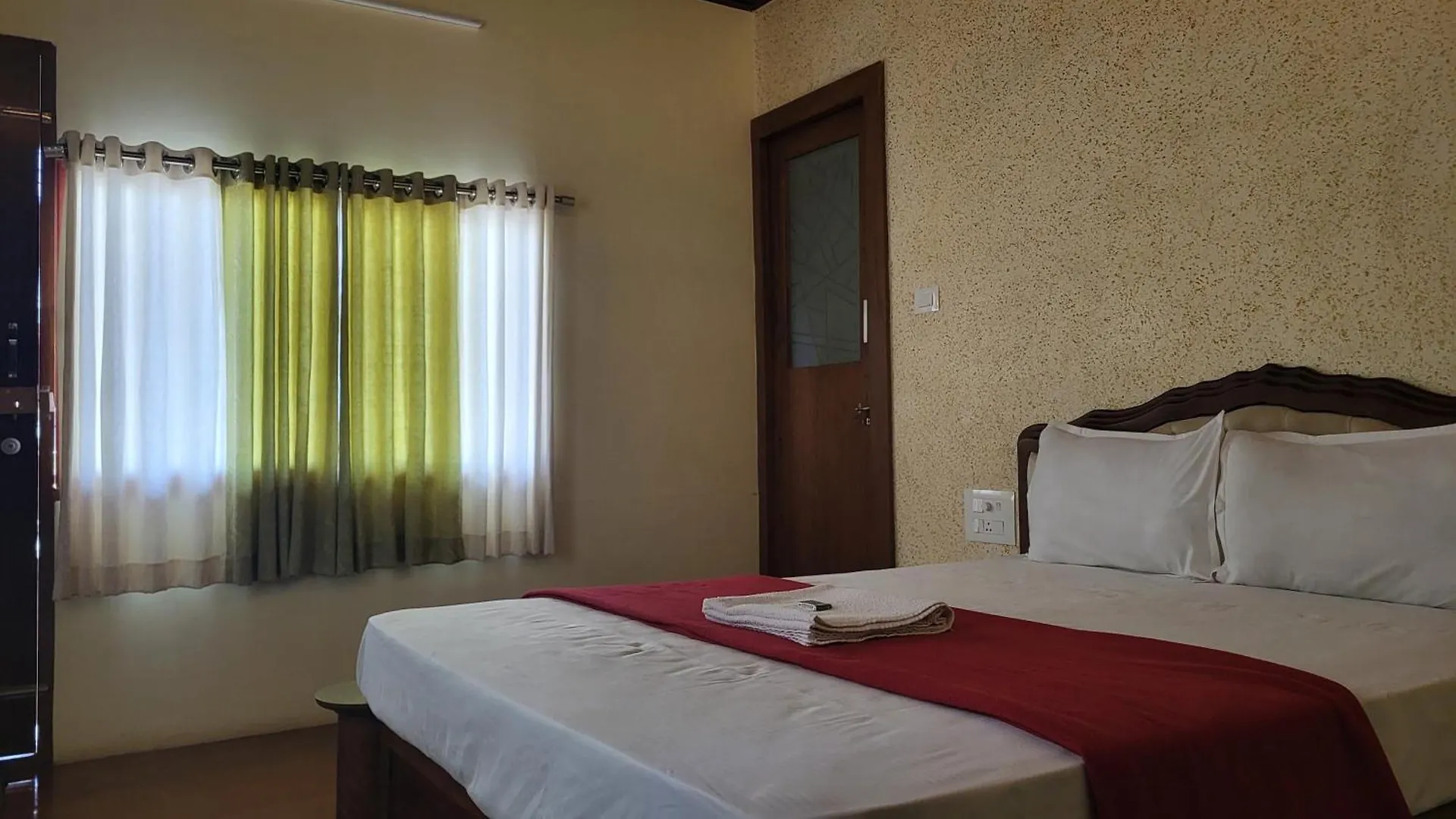 Bell Farms And Resorts Mundrothuruth 营地